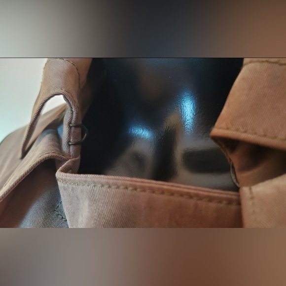 Club Monaco Belted Trench Coat Raincoat Overcoat (Hat Excluded) New - Picture 15 of 15